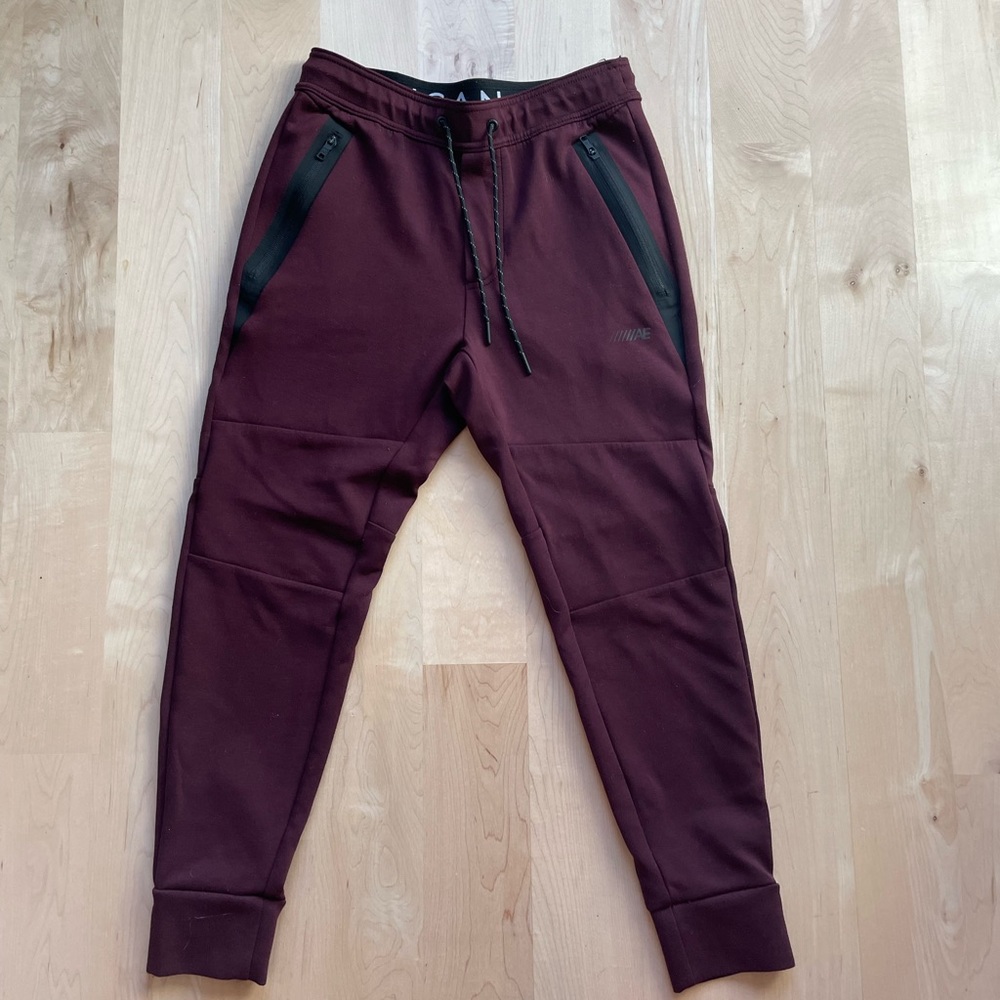 American Eagle Joggers